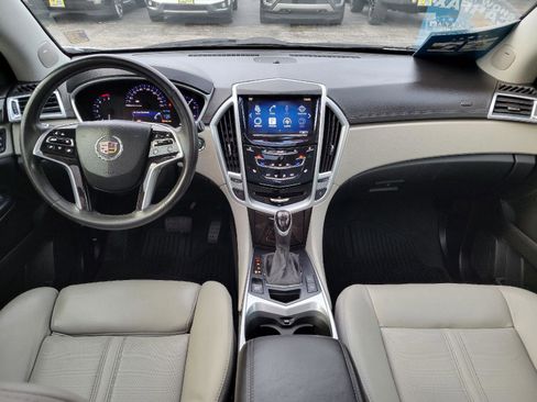 Used 2014 Cadillac SRX Luxury image 4