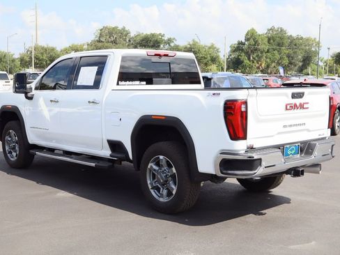Certified 2026 GMC Sierra 2500 SLT w/ SLT Premium Package AWD/4WD image 7