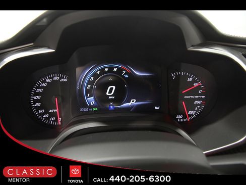 Used 2017 Chevrolet Corvette Stingray Coupe RWD image 8