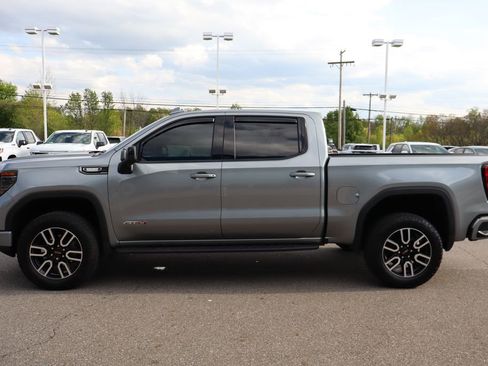Used 2025 GMC Sierra 1500 AT4 w/ AT4 Premium Package AWD/4WD image 38