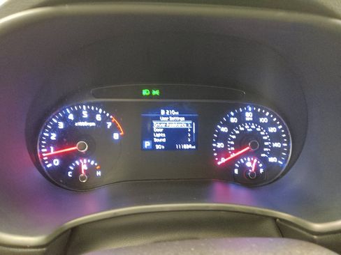 Used 2020 Kia Soul S FWD image 23