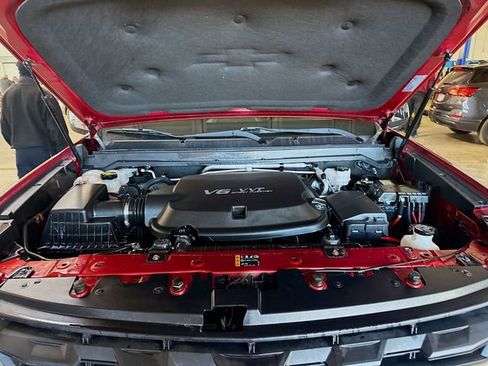 Used 2021 Chevrolet Colorado LT w/ LT Convenience Package image 28