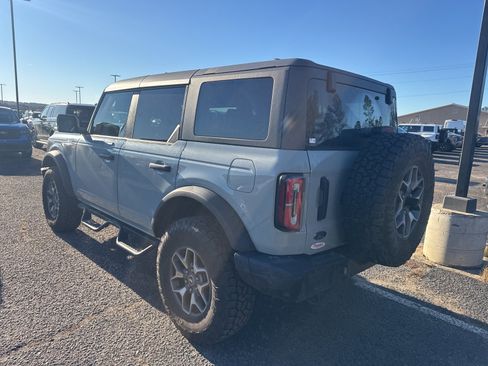 Certified 2022 Ford Bronco Badlands image 5