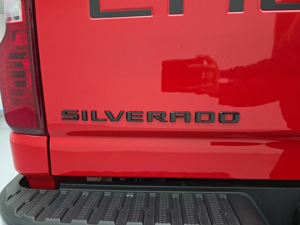 Used 2024 Chevrolet Silverado 2500 Custom w/ Custom Value Package AWD/4WD image 50