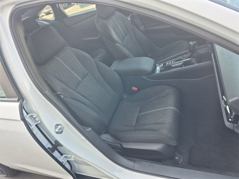 Used 2023 Honda Accord Sport image 18