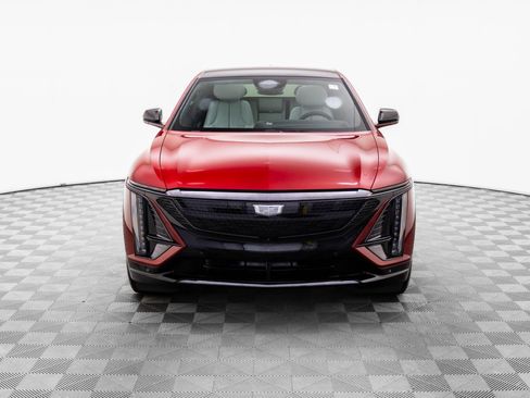 New 2026 Cadillac Lyriq Sport image 2