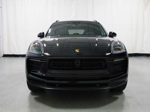 Certified 2026 Porsche Macan AWD/4WD image 14