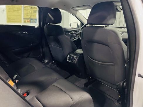 Used 2024 Chevrolet Malibu LT image 29