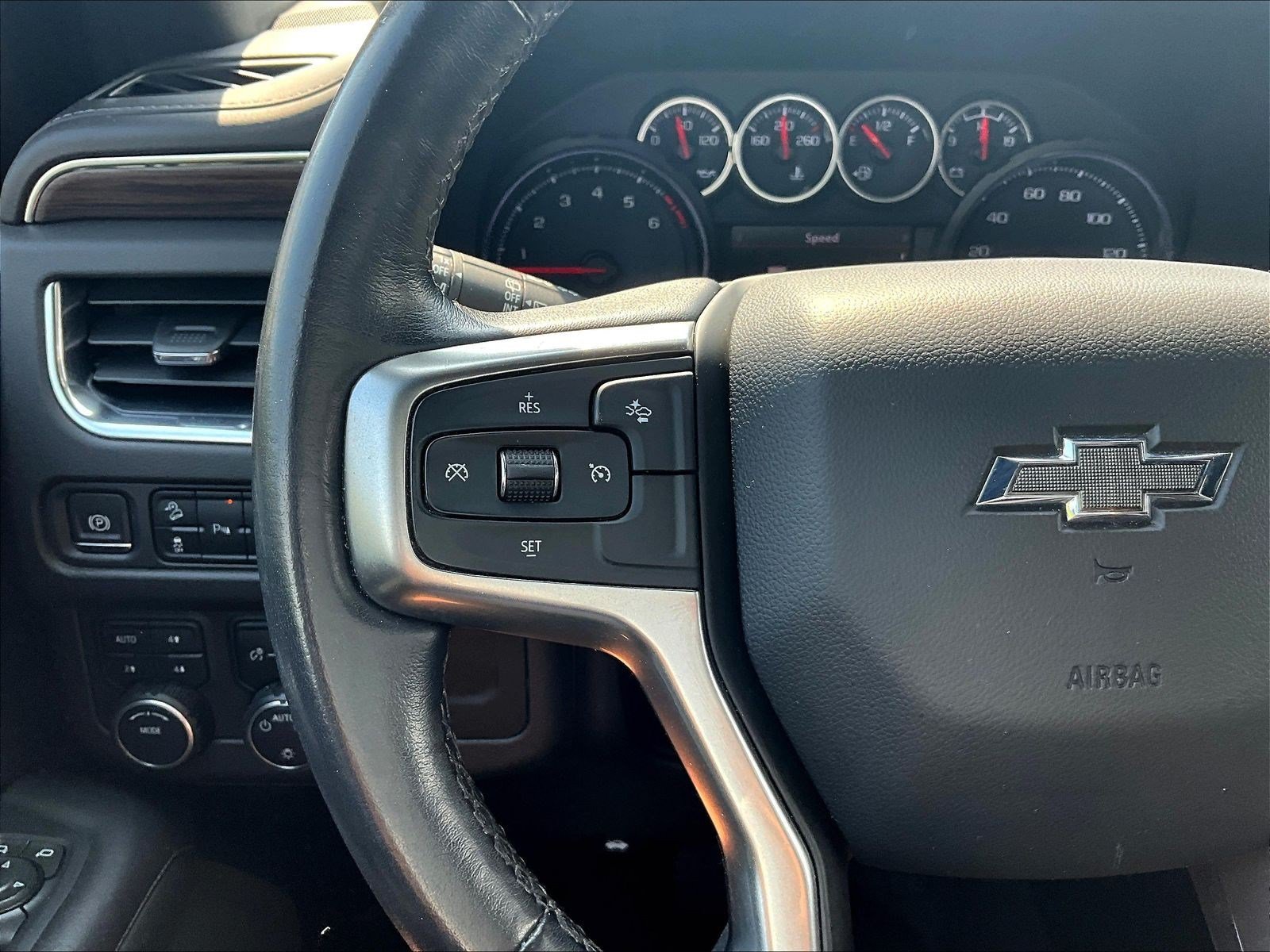 Used 2021 Chevrolet Tahoe Z71 w/ Rear Media and Nav Package AWD/4WD image 11