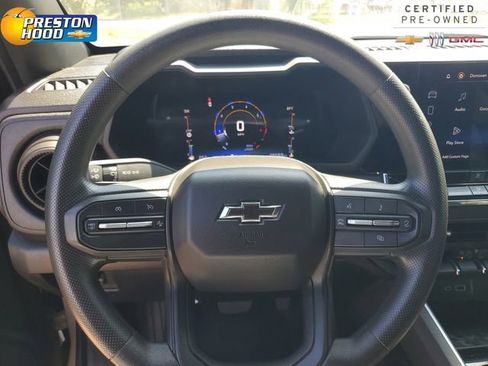 Used 2023 Chevrolet Colorado Trail Boss w/ Technology Package AWD/4WD image 27