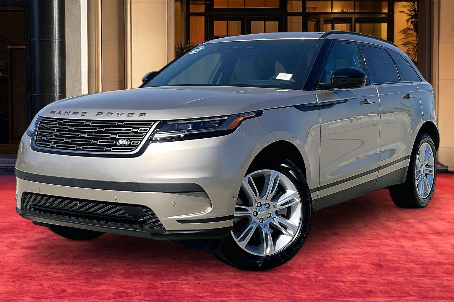 New 2026 Land Rover Range Rover Velar S AWD/4WD image 1