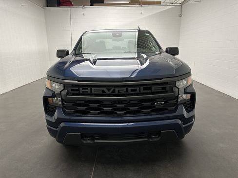 Used 2022 Chevrolet Silverado 1500 Custom w/ LPO, Dark Essentials Package AWD/4WD image 3