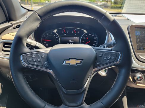 Certified 2024 Chevrolet Equinox Premier FWD image 14