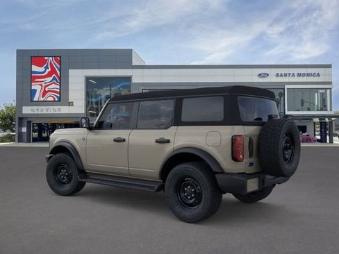 New 2026 Ford Bronco Outer Banks AWD/4WD image 4