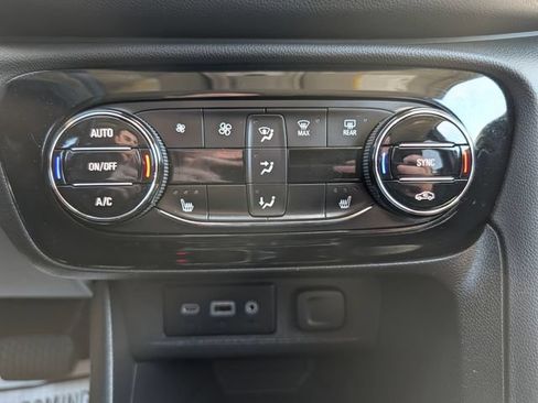 Used 2023 Buick Encore GX Select w/ Sport Touring Package AWD/4WD image 24