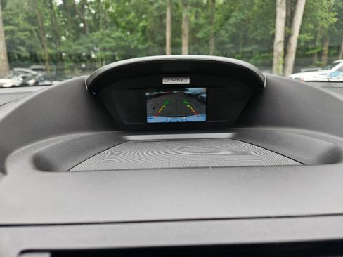 Used 2017 Ford Escape SE image 44