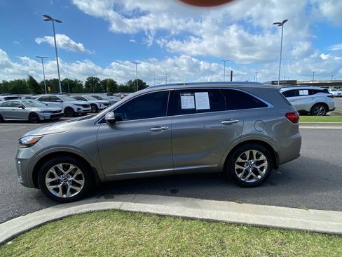 Used 2019 Kia Sorento SX FWD image 4