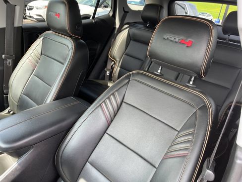 Used 2023 GMC Terrain AT4 AWD/4WD image 12