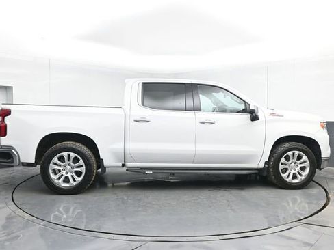 Used 2023 Chevrolet Silverado 1500 LTZ w/ LTZ Convenience Package II AWD/4WD image 15