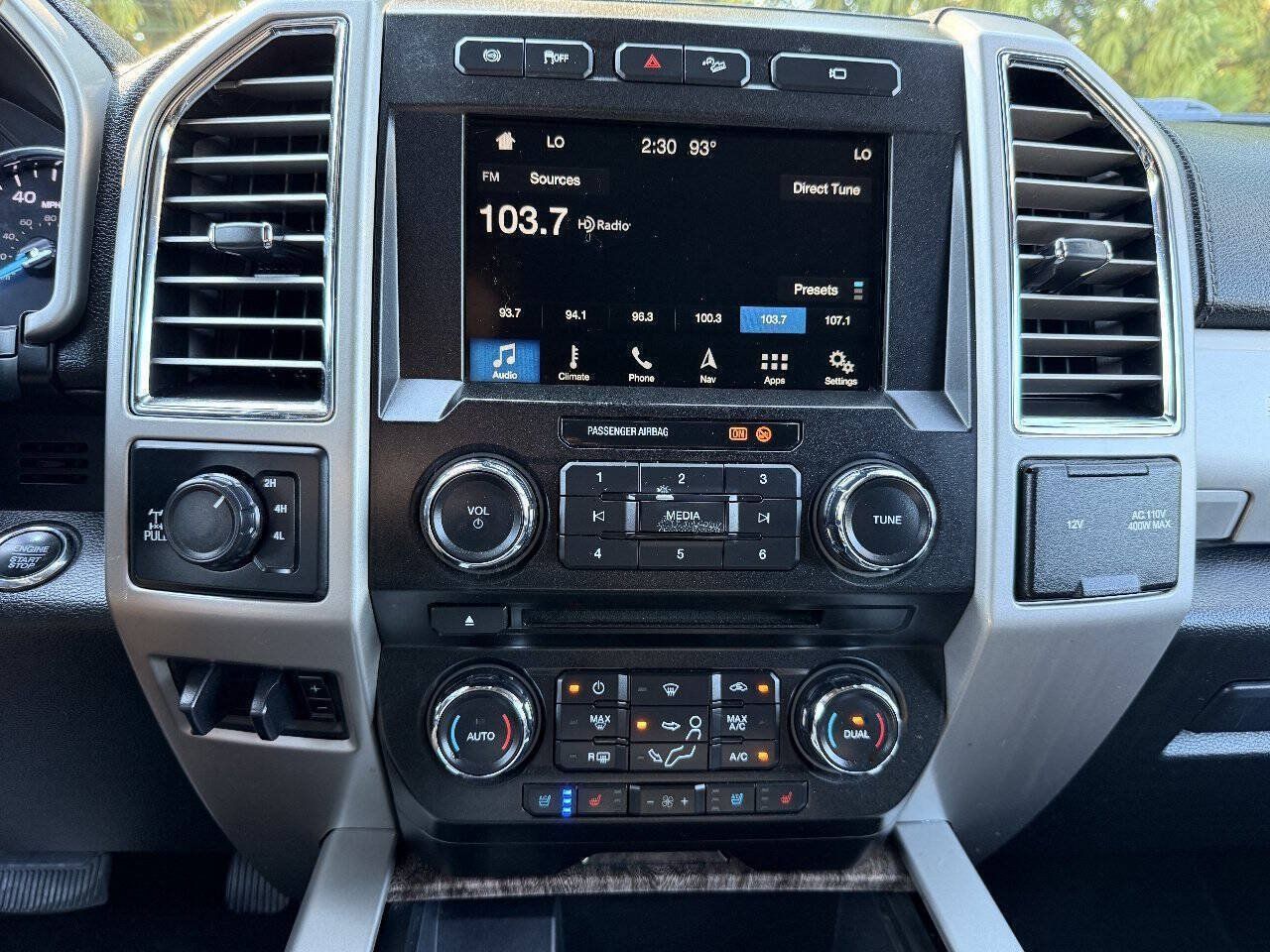 Used 2017 Ford F250 Lariat w/ Lariat Ultimate Package AWD/4WD image 34