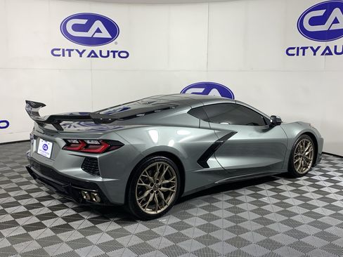 Used 2023 Chevrolet Corvette Stingray Preferred Cpe w/ Stealth Interior Trim Package RWD image 3