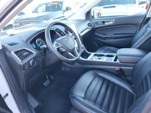 Used 2024 Ford Edge SEL w/ Convenience Package image 8
