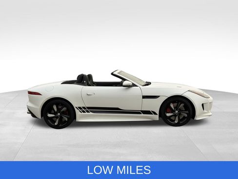 Used 2016 Jaguar F-TYPE R AWD/4WD image 11