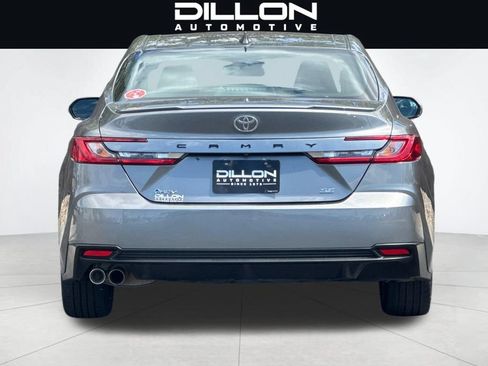 Used 2025 Toyota Camry SE FWD image 5