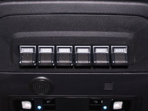 Certified 2024 Ford Bronco Big Bend image 29