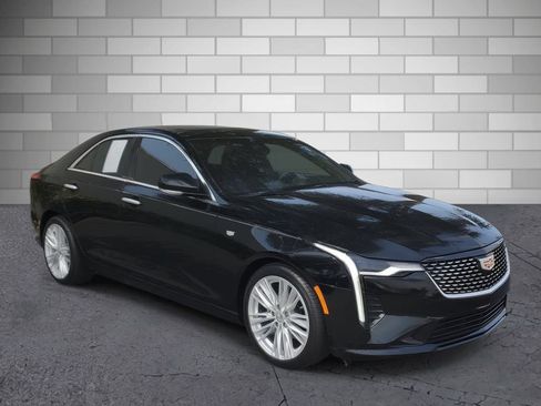 Used 2021 Cadillac CT4 Premium Luxury RWD image 7