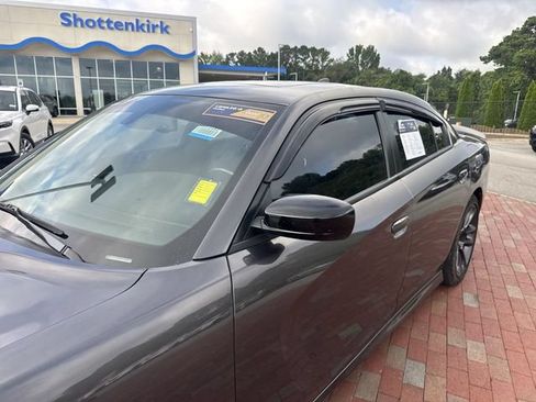 Used 2023 Dodge Charger Scat Pack w/ Harman/Kardon Audio Group RWD image 5