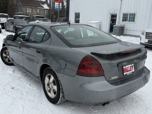 Used 2007 Pontiac Grand Prix Base w/ Sun And Sound Package image 11