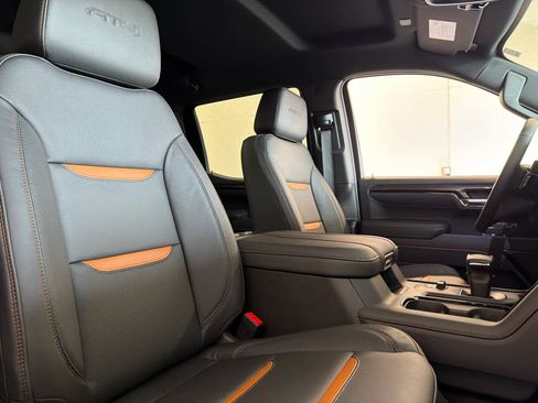 New 2026 GMC Sierra 1500 AT4 w/ AT4 Premium Package image 28