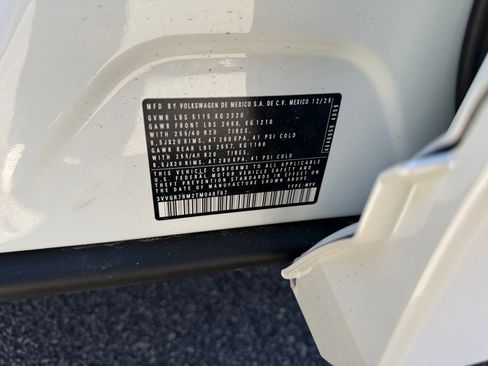 New 2026 Volkswagen Tiguan SE R-Line image 35