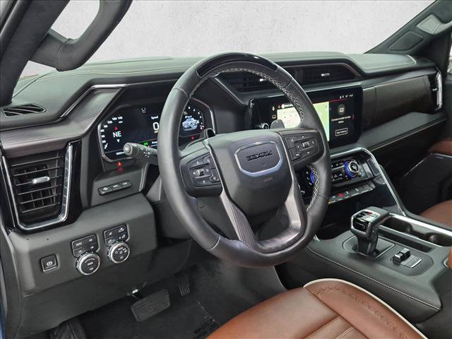 Used 2025 GMC Sierra 1500 Denali Ultimate AWD/4WD image 10