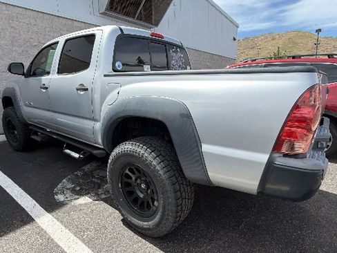 Used 2013 Toyota Tacoma PreRunner w/ Convenience Pkg RWD image 3