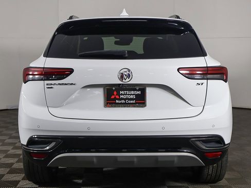 Used 2022 Buick Envision Essence w/ Sport Touring Package image 12