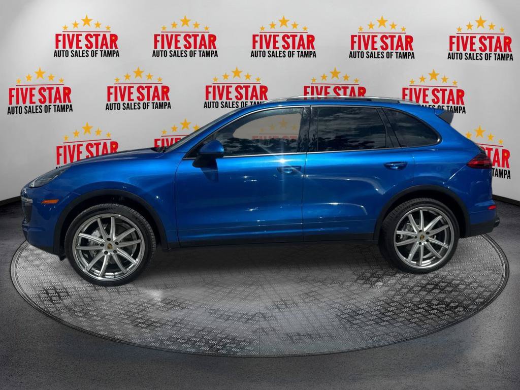 Used 2017 Porsche Cayenne S AWD/4WD image 4