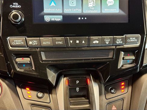 Used 2023 Honda Odyssey EX-L image 13