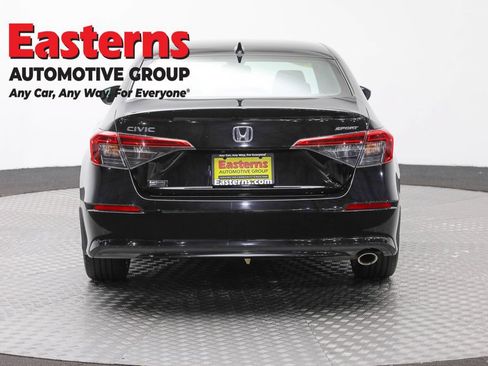 Used 2022 Honda Civic Sport image 5