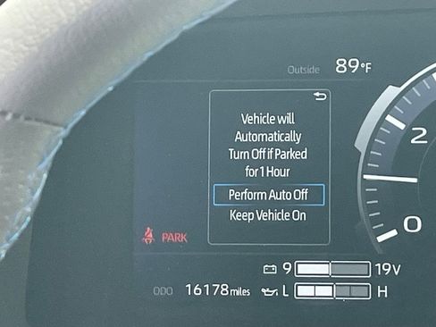 Used 2024 Toyota Tundra Platinum image 12