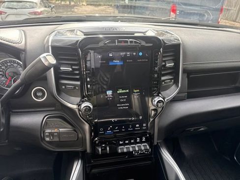 Used 2022 RAM 3500 Laramie image 26