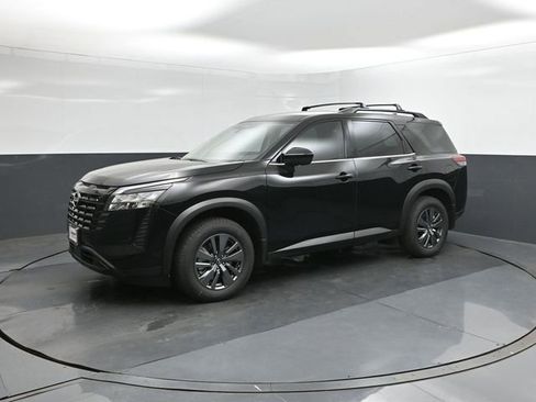 New 2026 Nissan Pathfinder SV image 34