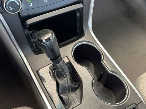 Used 2015 Toyota Camry LE FWD image 28