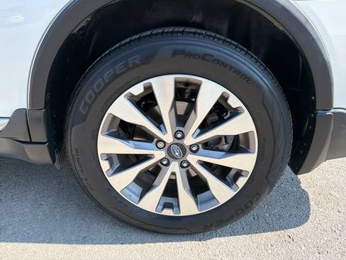 Used 2019 Subaru Outback 2.5i Touring AWD/4WD image 31