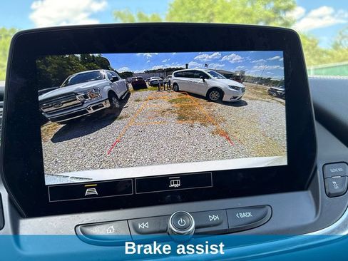 Used 2025 Chevrolet Blazer LT AWD/4WD image 9
