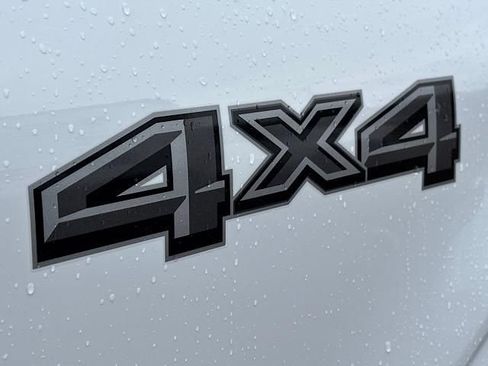 New 2024 Ford F150 XLT w/ Equipment Group 303A High image 17