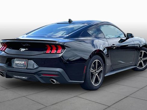 Used 2025 Ford Mustang Premium RWD image 11