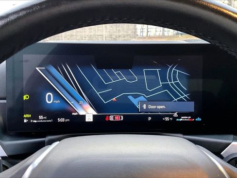 Used 2023 BMW 330i xDrive Sedan w/ Driving Assistance Package image 10