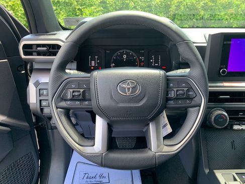New 2026 Toyota 4Runner SR5 AWD/4WD image 27